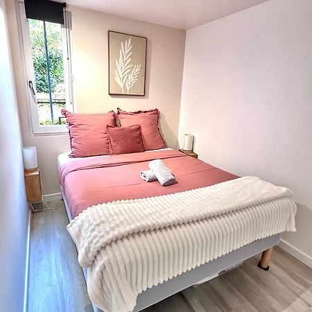 Le Badebec, Appt Dans Maison Typique Avec Jardin Prive チノン エクステリア 写真